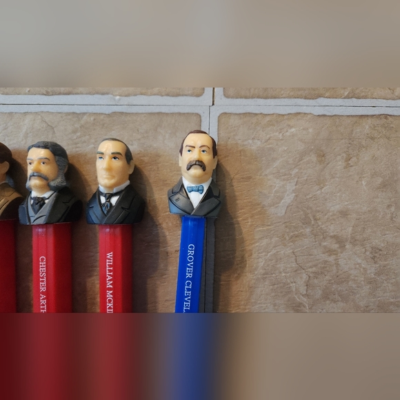 U.S. presidents Pez Dispensers - Picture 2 of 10